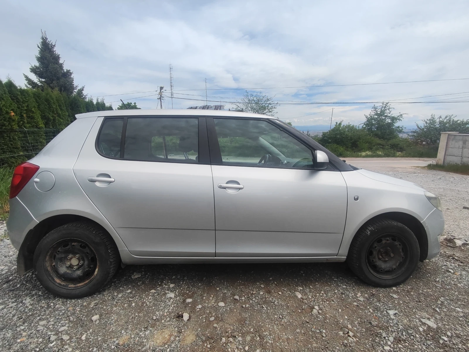 Skoda Fabia 1.6 TDI, снимка 3 - Автомобили и джипове - 54807533