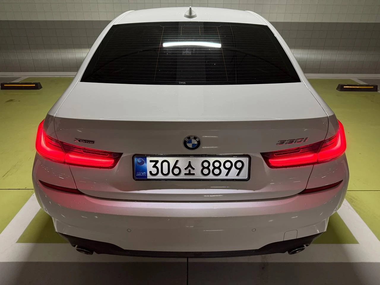 BMW 330 i / XDRIVE / M PKG / HEADUP / ПОДГРЕВИ / HARMAN, снимка 3 - Автомобили и джипове - 55640504