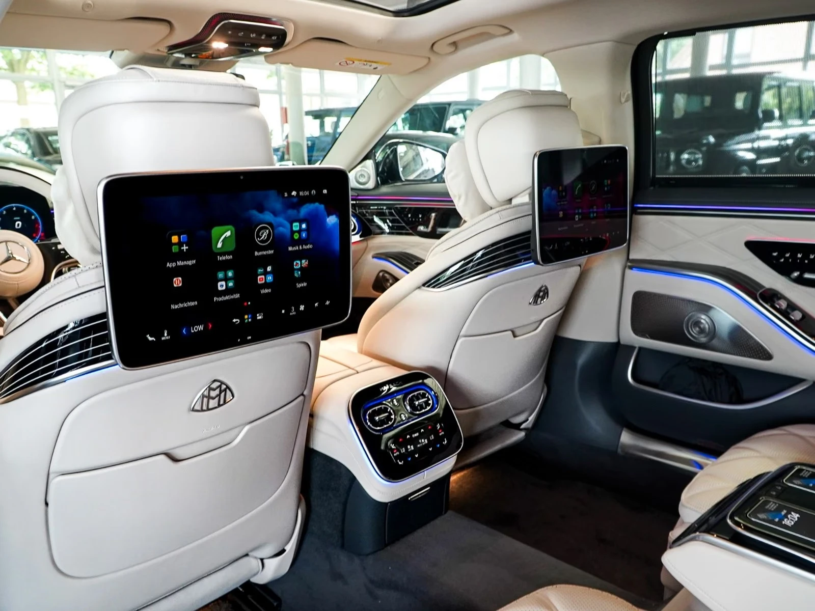 Mercedes-Benz S 580 MAYBACH * NEW 2026* TV BURMESTER CHAUFFEUR , снимка 16 - Автомобили и джипове - 55825651