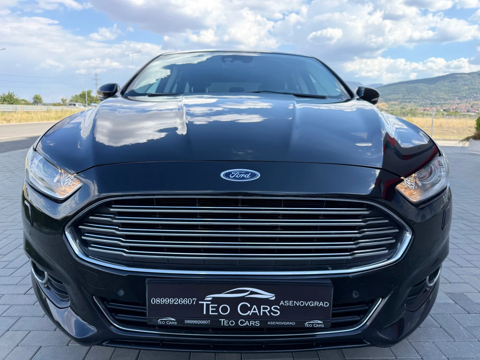 Ford Mondeo 2.0 TDCi / KEYLESS / NAVI / PODGREV, снимка 2 - Автомобили и джипове - 55954967