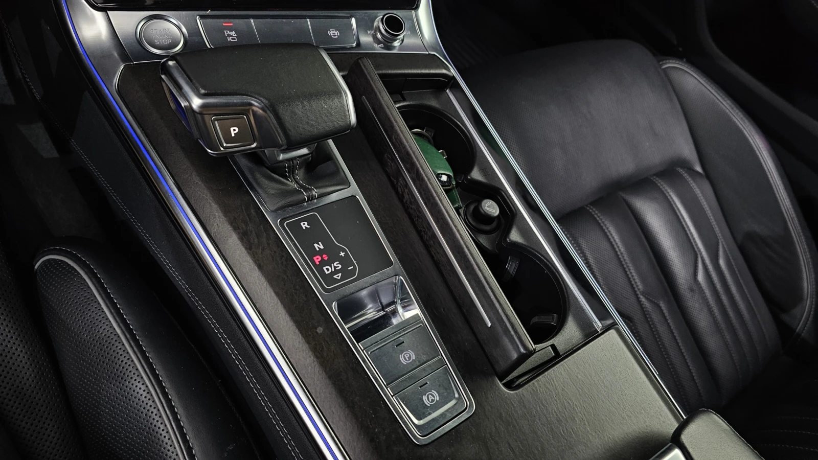 Audi A7 S-LINE* MATRIX* DIS* 360* B&O* МАСАЖ* ОБДУХ* КРАЙН, снимка 13 - Автомобили и джипове - 56060794