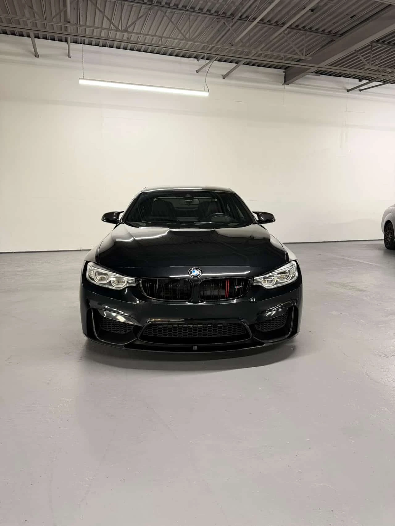 BMW M4 Competition Ultimate Pack | CARFAX | БЕЗ ИНЦИДЕНТИ, снимка 2 - Автомобили и джипове - 56231742
