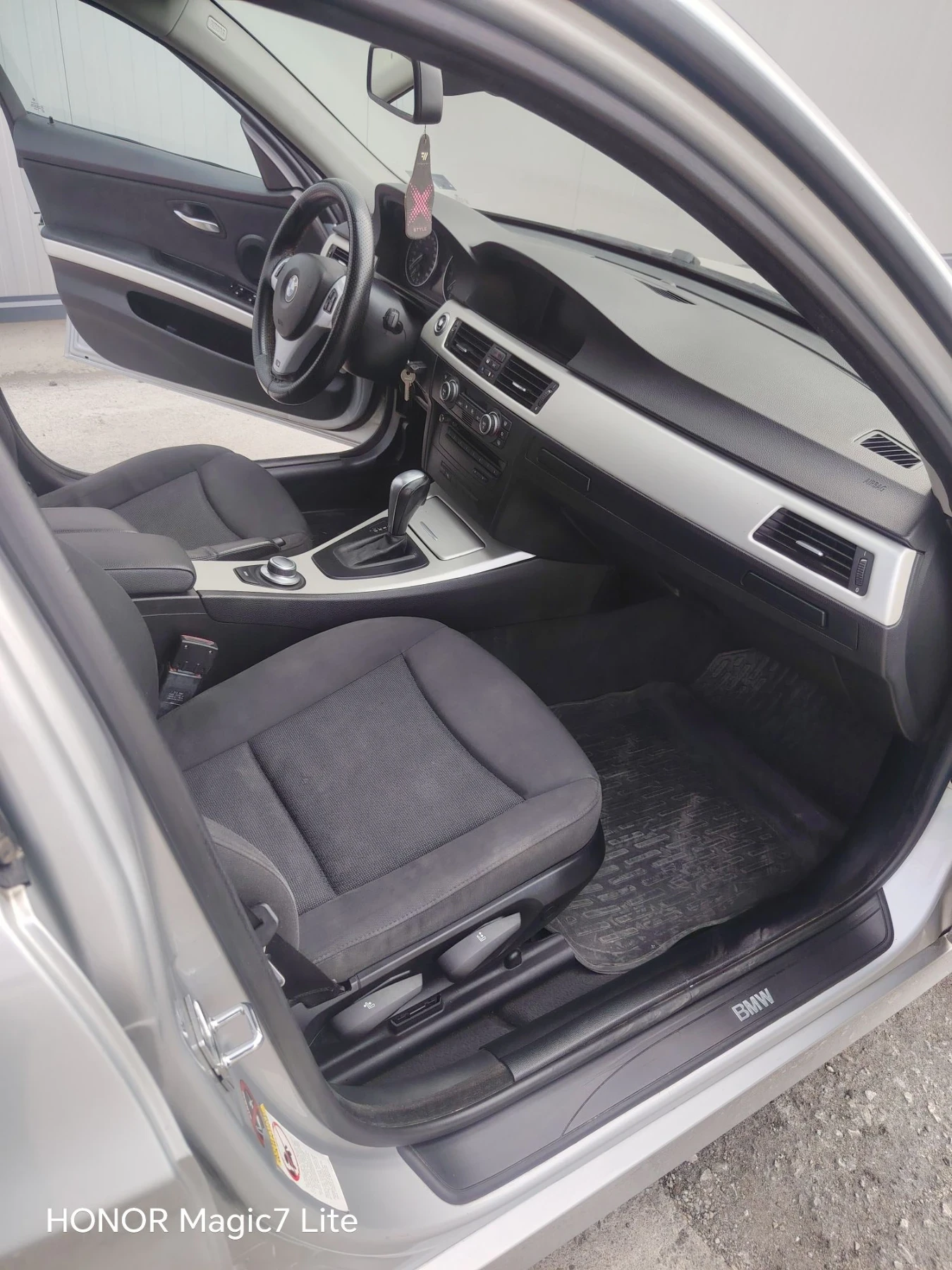 BMW 318 318i, снимка 7 - Автомобили и джипове - 56452059