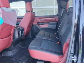 Dodge RAM 1500 REBEL CREW CAB SHORT BED/CARFAX/ПОДГРЕВИ, снимка 11