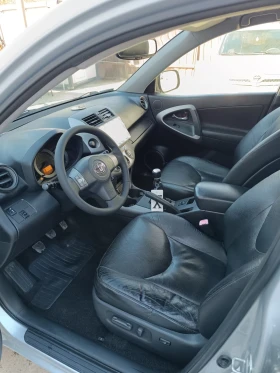 Toyota Rav4 2.2 D Navi Keyless TOP - 8480 лв. - 25390974 10