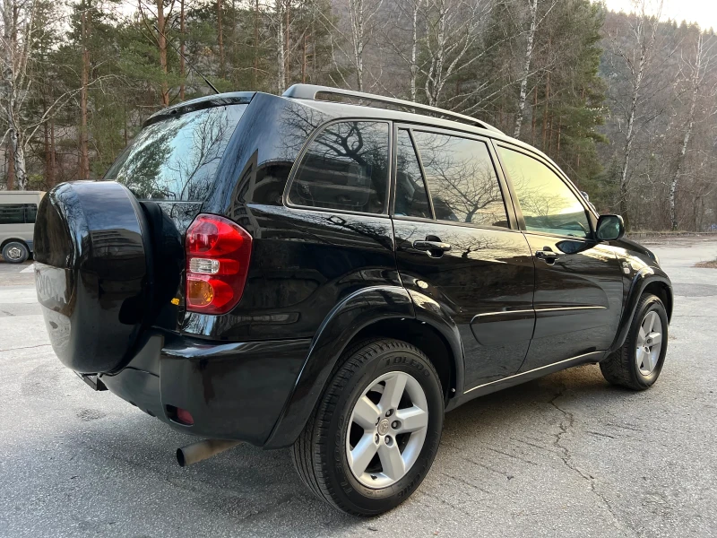 Toyota Rav4 2.0D-4D* 116h.p* FACELIFT* ПОДГРЕВ* ОРИГИНАЛНА БОЯ, снимка 5 - Автомобили и джипове - 48347769