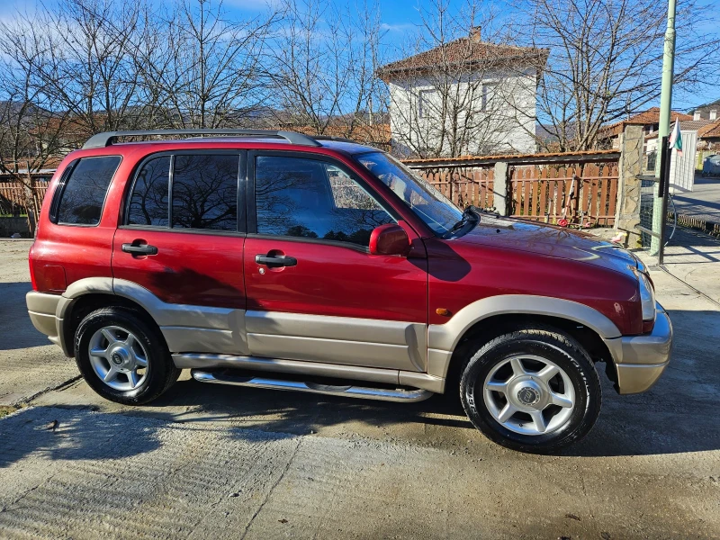 Suzuki Grand vitara Без ръжди и кърпено НОВ внос , снимка 4 - Автомобили и джипове - 48392412