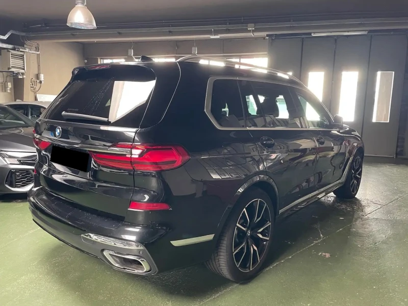 BMW X7 4.0d xDrive M-Pack, снимка 4 - Автомобили и джипове - 51820261