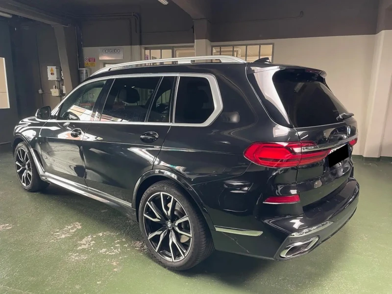 BMW X7 4.0d xDrive M-Pack, снимка 3 - Автомобили и джипове - 51820261