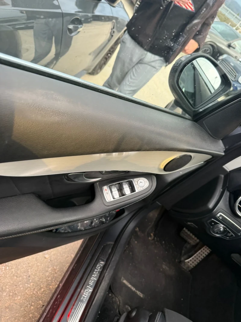 Mercedes-Benz GLC 250 (КАТО НОВА)^(4-MATIC), снимка 10 - Автомобили и джипове - 52555012