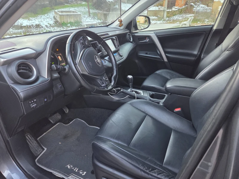 Toyota Rav4 Lyxury, снимка 6 - Автомобили и джипове - 52929578