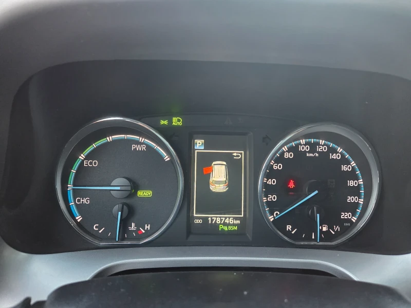 Toyota Rav4 Lyxury, снимка 9 - Автомобили и джипове - 52929578