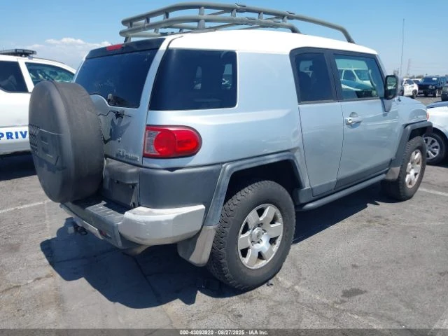 Toyota Fj cruiser  - изображение 8