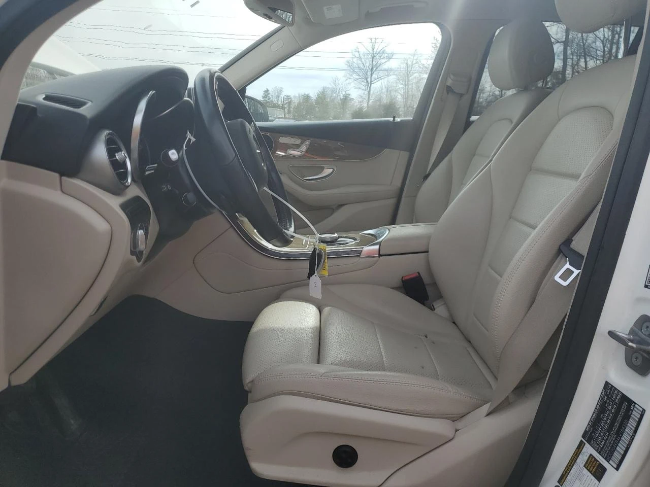 Mercedes-Benz GLC 300 4MATIC* KEYLESS* ПОДГРЕВ* ПАНОРАМА* МЪРТВА ТОЧКА - изображение 7