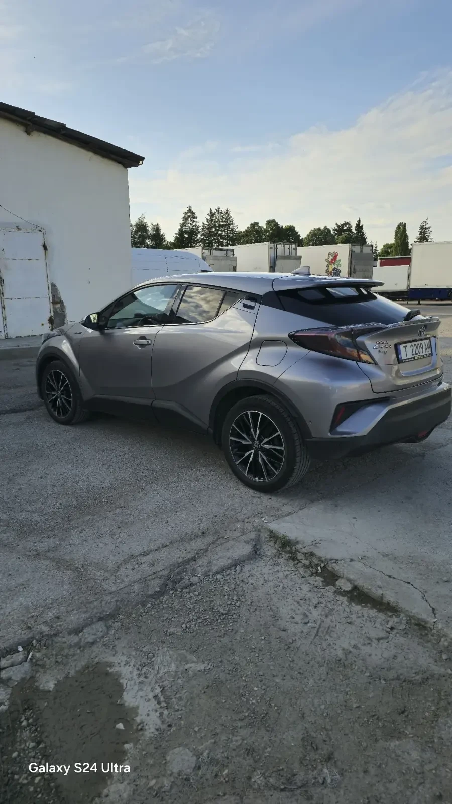 Toyota C-HR  - изображение 4