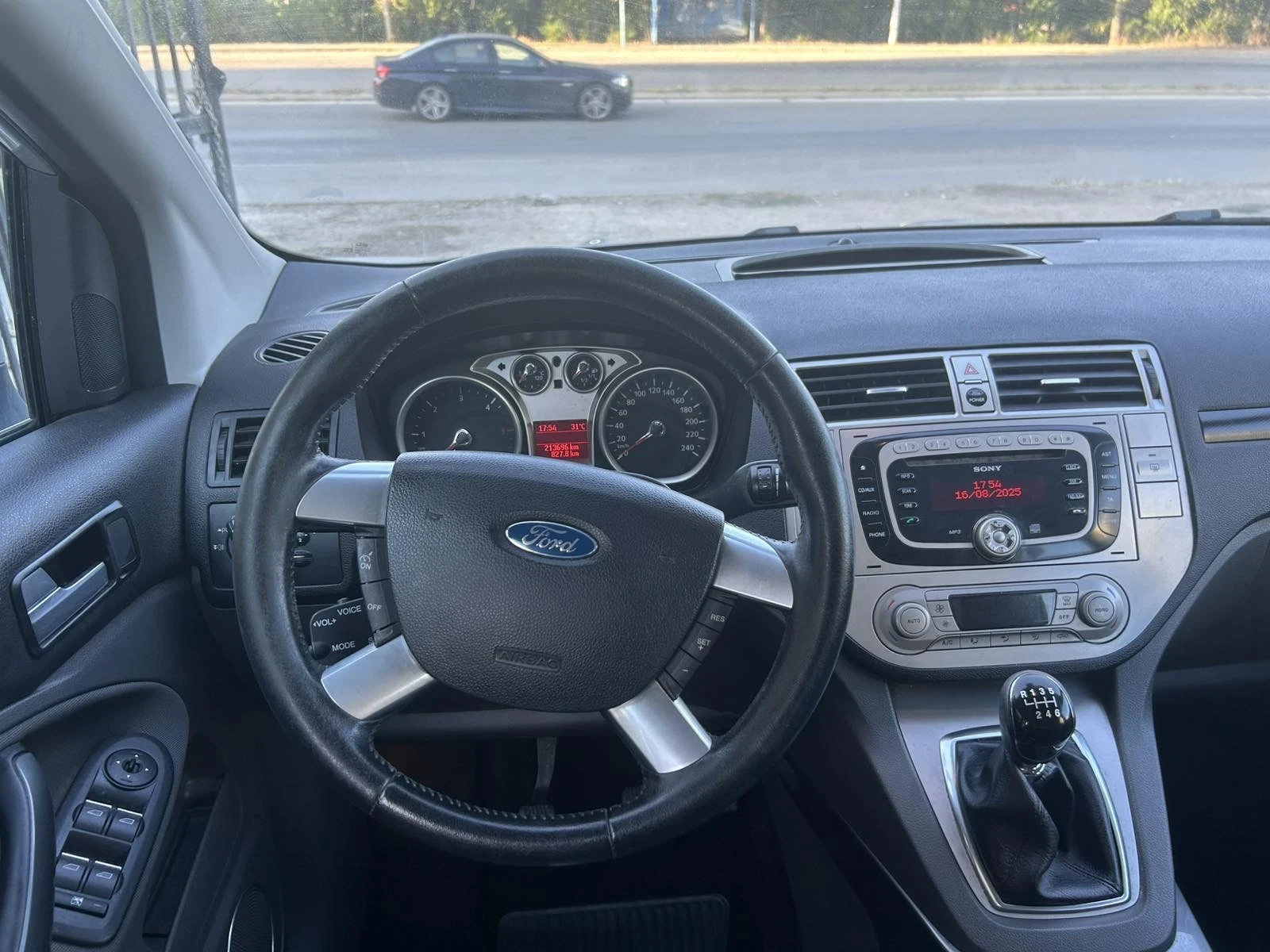 Ford Kuga 2.0 HDI - изображение 10