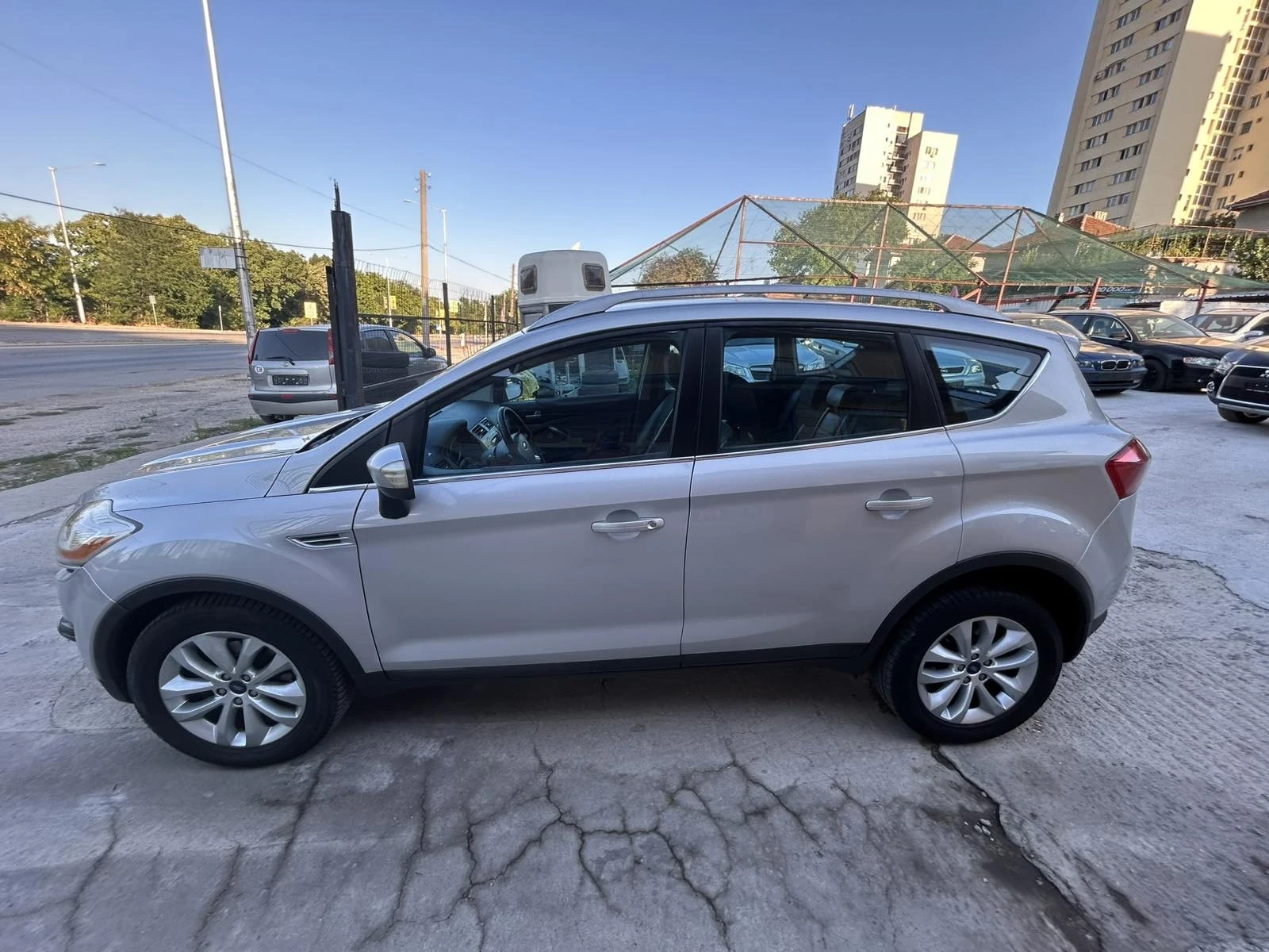 Ford Kuga 2.0 HDI - изображение 3