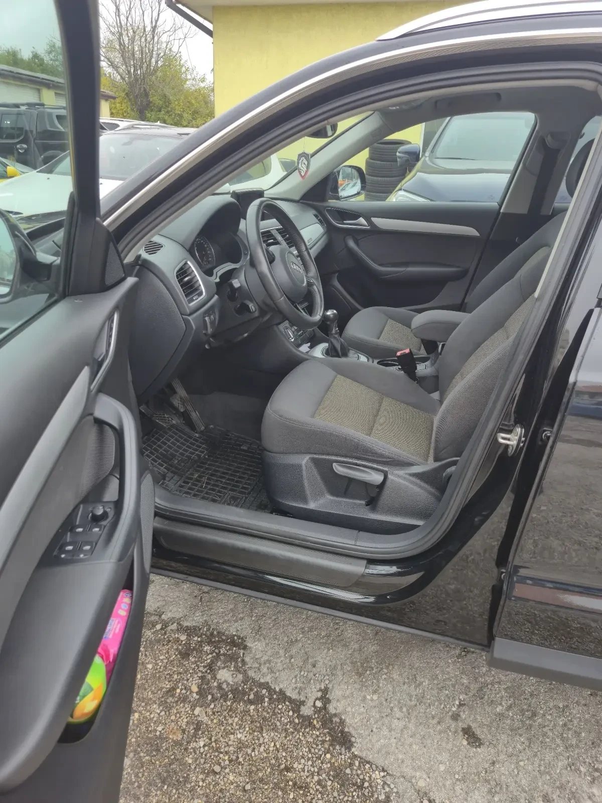 Audi Q3 2.0 4x4  | Mobile.bg   11