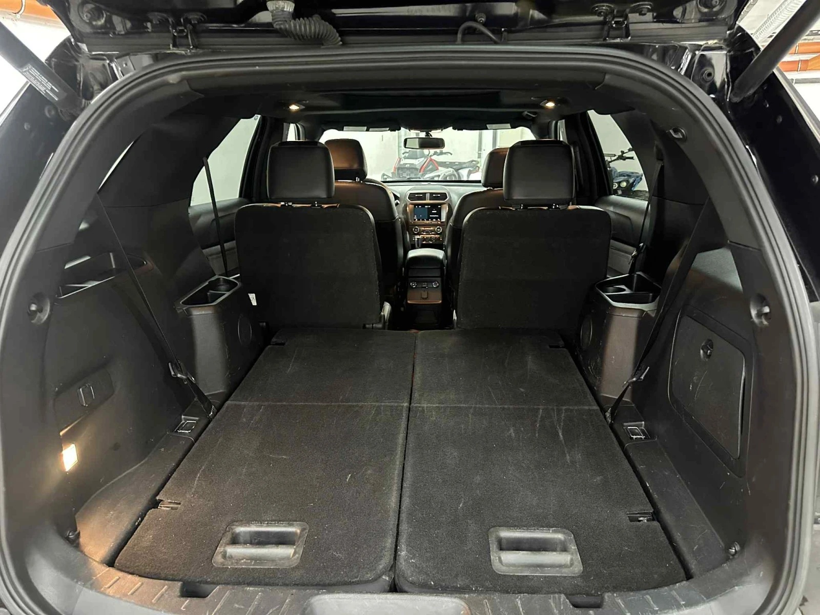 Ford Explorer XLT - изображение 9