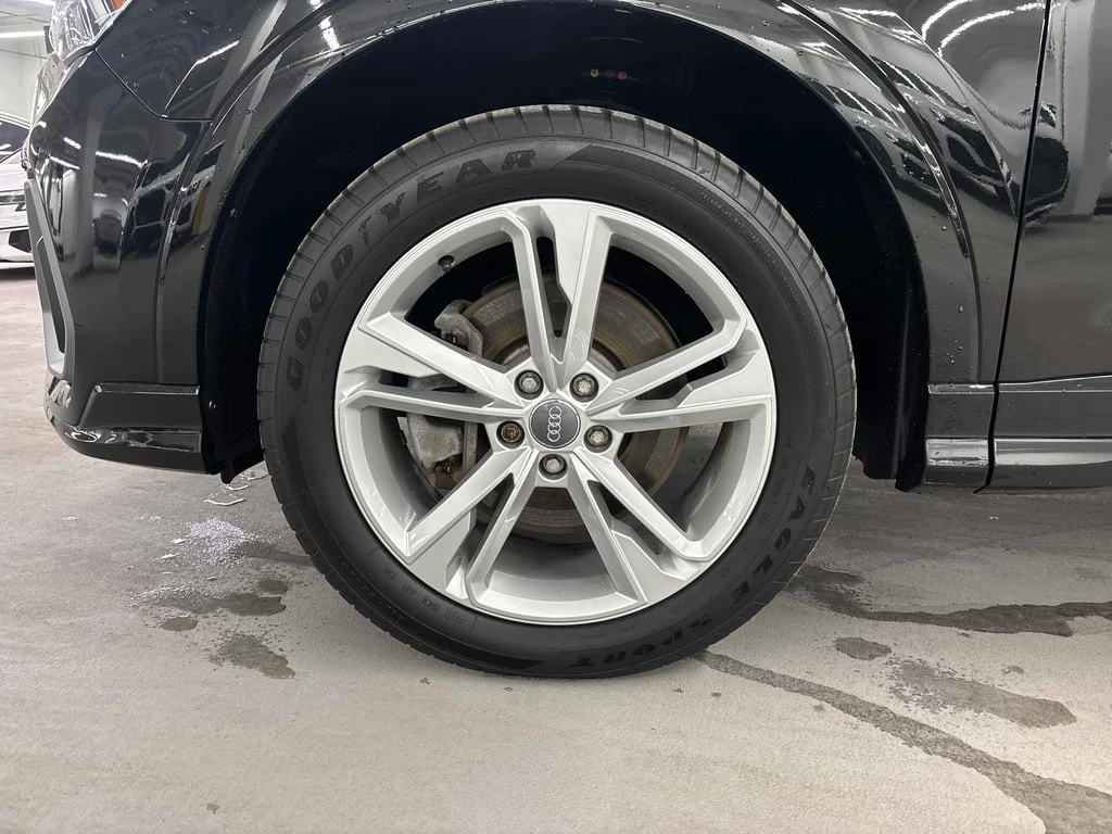 Audi Q3 / Progressiv / AWD quattro / CARFAX /   - изображение 7