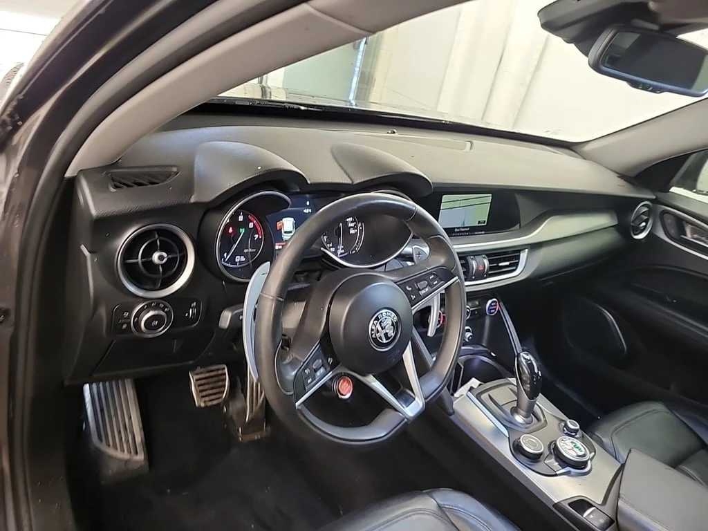 Alfa Romeo Stelvio * SPORT * CARFAX * ЦЕНА ДО БГ - изображение 10