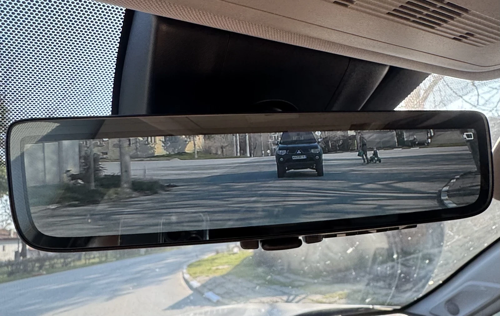 Toyota Rav4 Toyota Luxury Premium 4x4 | Пълна сервизна история, снимка 16 - Автомобили и джипове - 53867889