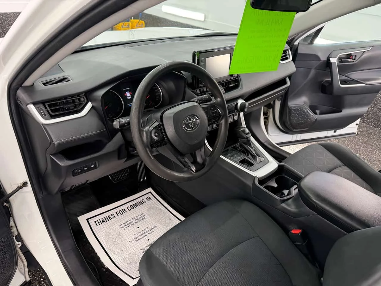 Toyota Rav4 * LE * ПОДГРЕВ * ОТ ЛИЗЕНЗИРАНО ПРЕДСТАВИТЕЛСТВО, снимка 6 - Автомобили и джипове - 54034367