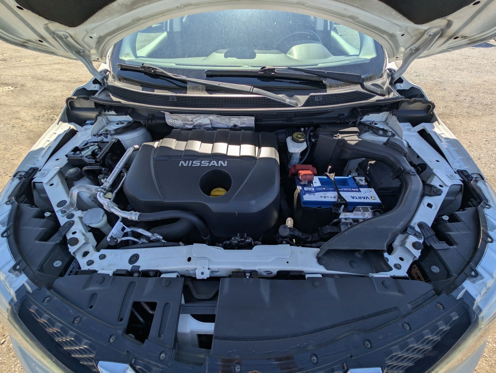 Nissan Qashqai 1.5dCi* Панорама* Нави* Камера, снимка 16 - Автомобили и джипове - 54113250