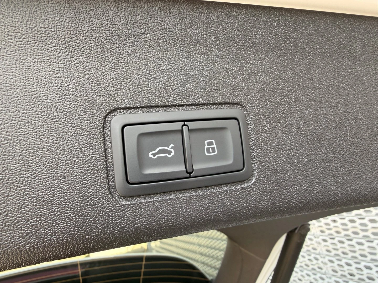 Audi Q3 | Mobile.bg � ����������� 15