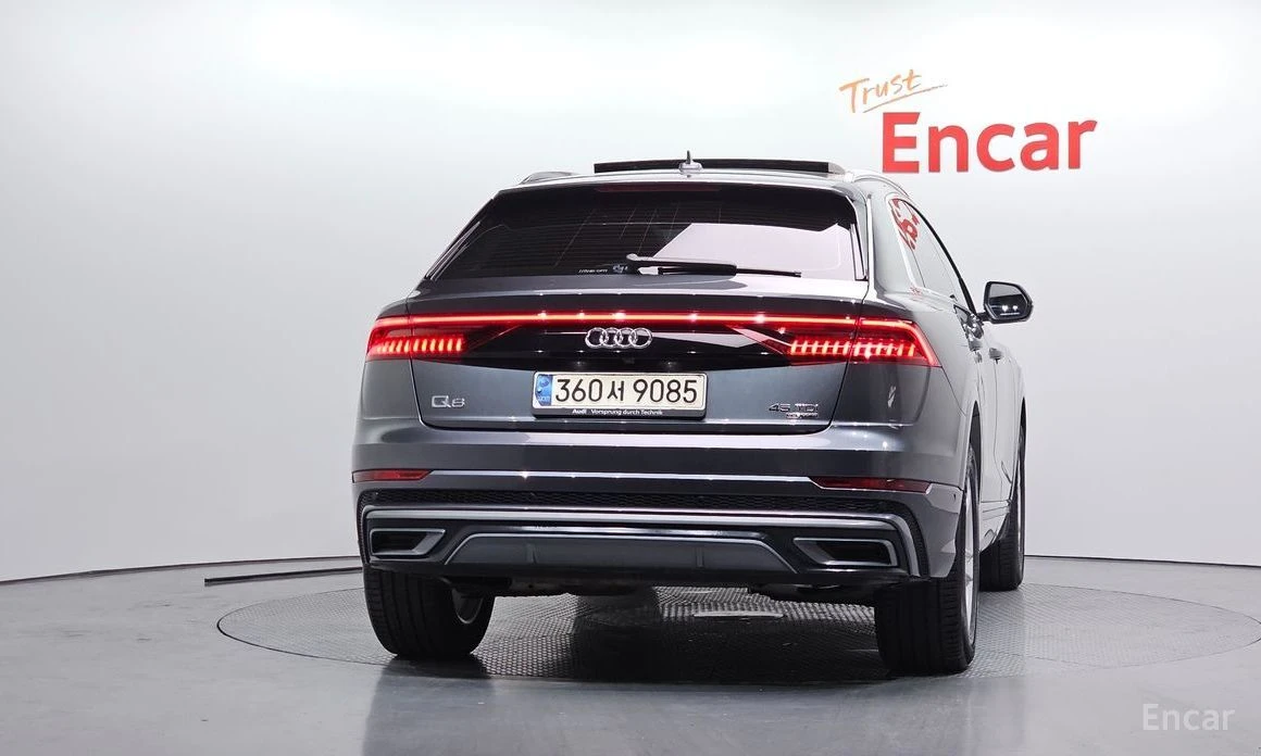 Audi Q8, снимка 4 - Автомобили и джипове - 54183964