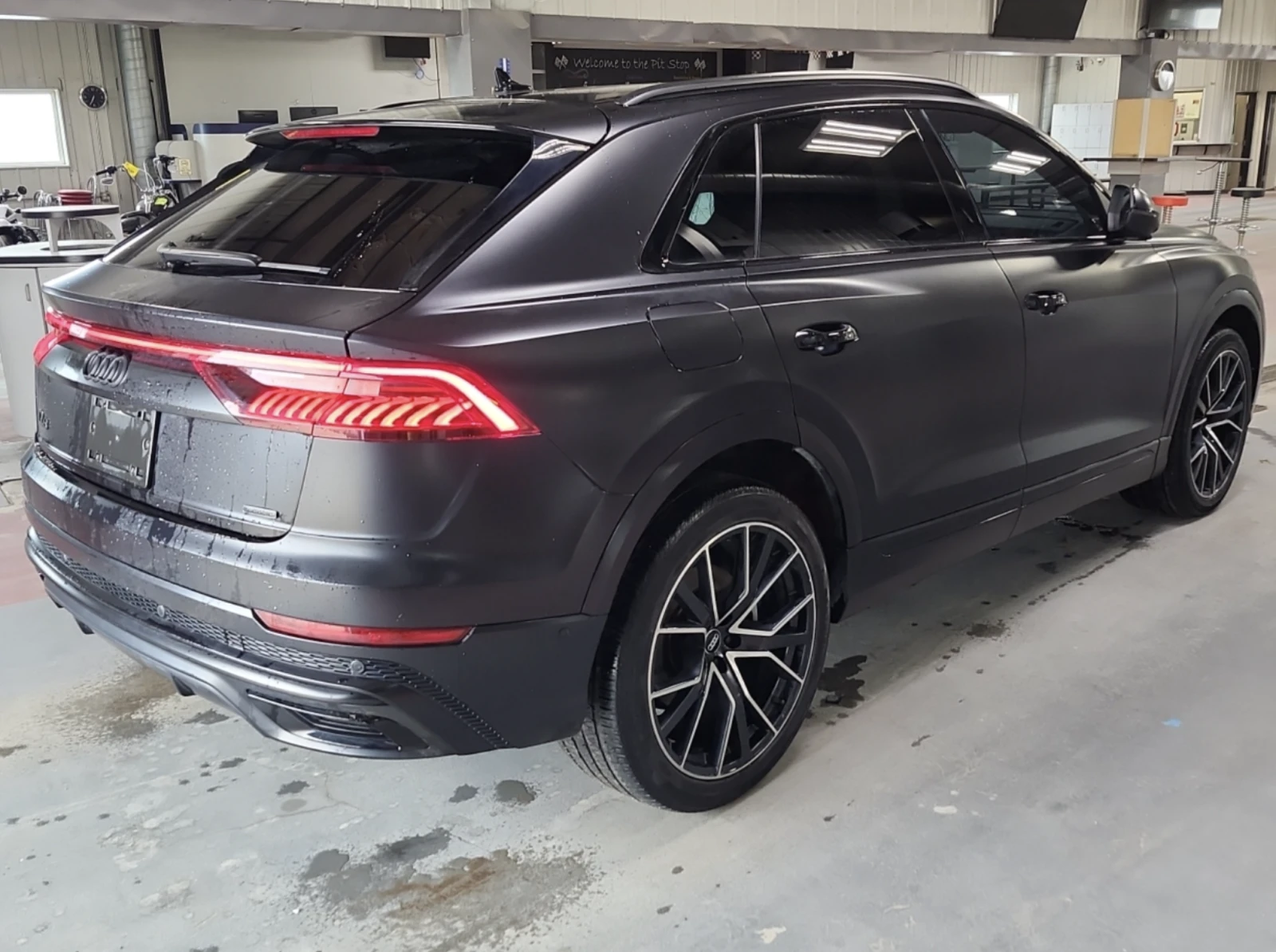 Audi Q8 2020 Audi Q8 PROGRESSIV, снимка 3 - Автомобили и джипове - 54603747