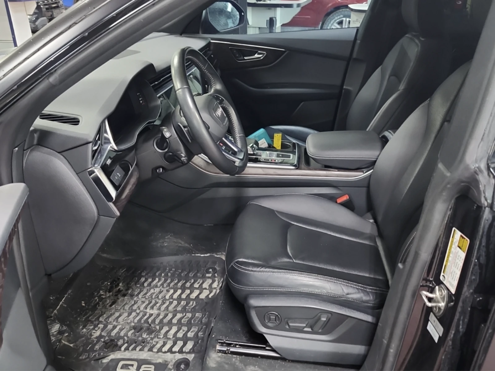 Audi Q8 2020 Audi Q8 PROGRESSIV, снимка 5 - Автомобили и джипове - 54603747