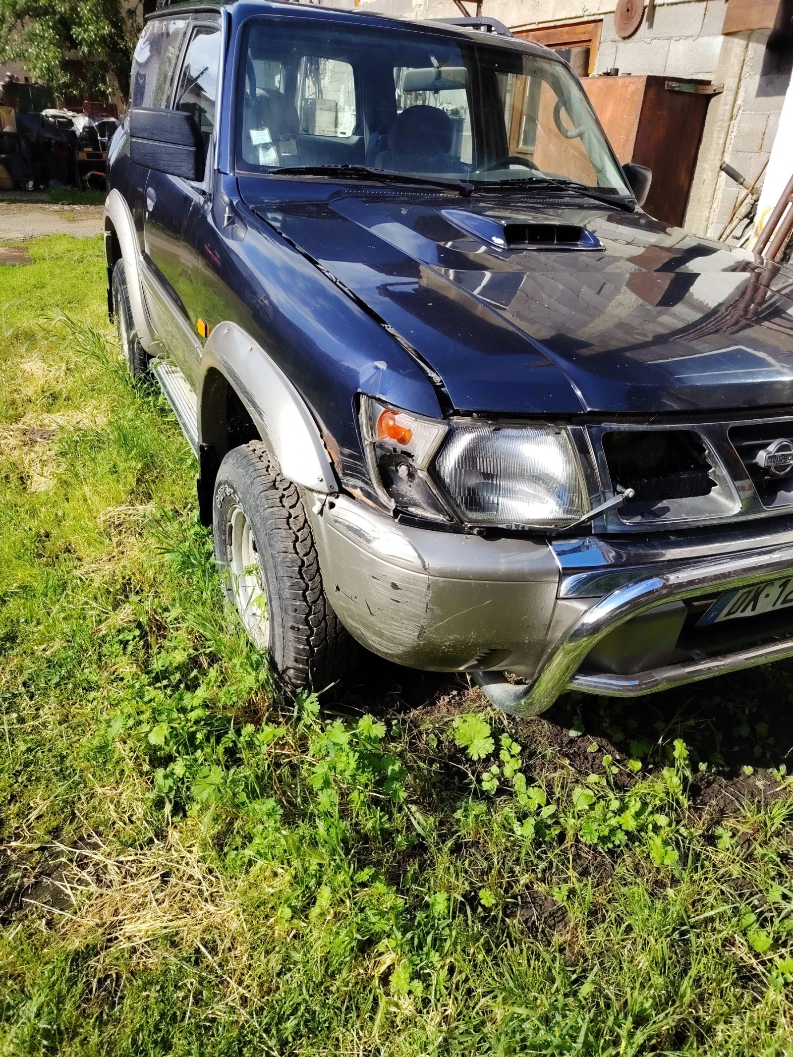 Nissan Patrol Y61, снимка 2 - Автомобили и джипове - 54798162