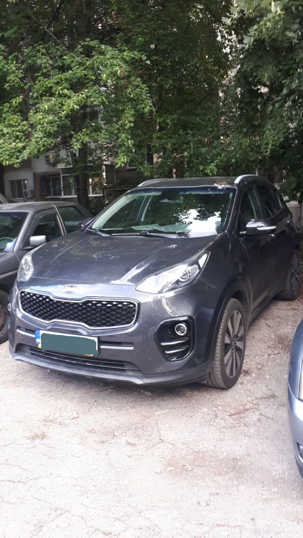 Kia Sportage 1.7 crdi, снимка 2 - Автомобили и джипове - 54895844