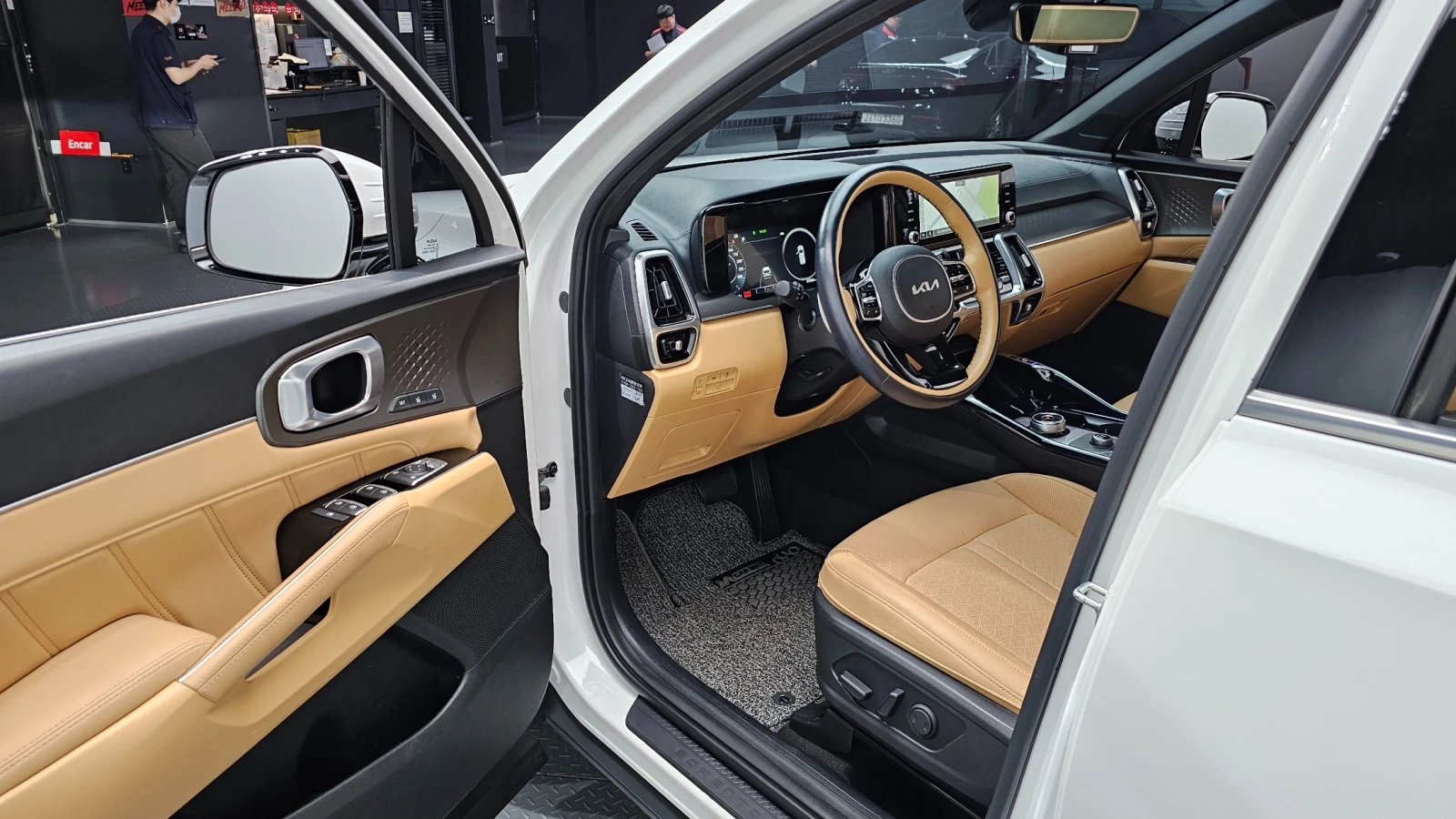 Kia Sorento | ФИКСИРАНА ЦЕНА ДО БЪЛГАРИЯ | , снимка 10 - Автомобили и джипове - 55532550