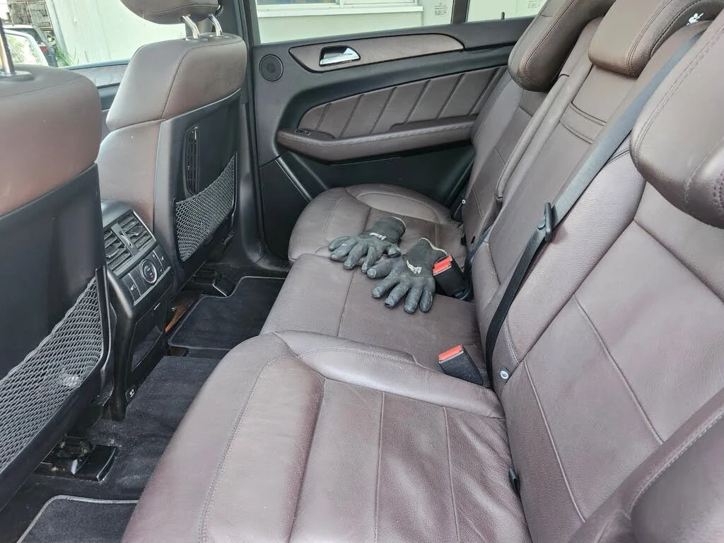 Mercedes-Benz GLS 500 550* 4MATIC* ПОДГРЕВ* ОБДУХВАНЕ* ПАНО* 360* , снимка 13 - Автомобили и джипове - 55532853