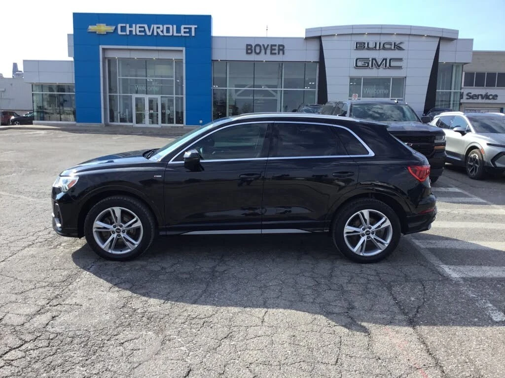 Audi Q3 * QUATTRO * PANO * Автокредит * (Цена до България), снимка 5 - Автомобили и джипове - 55626109
