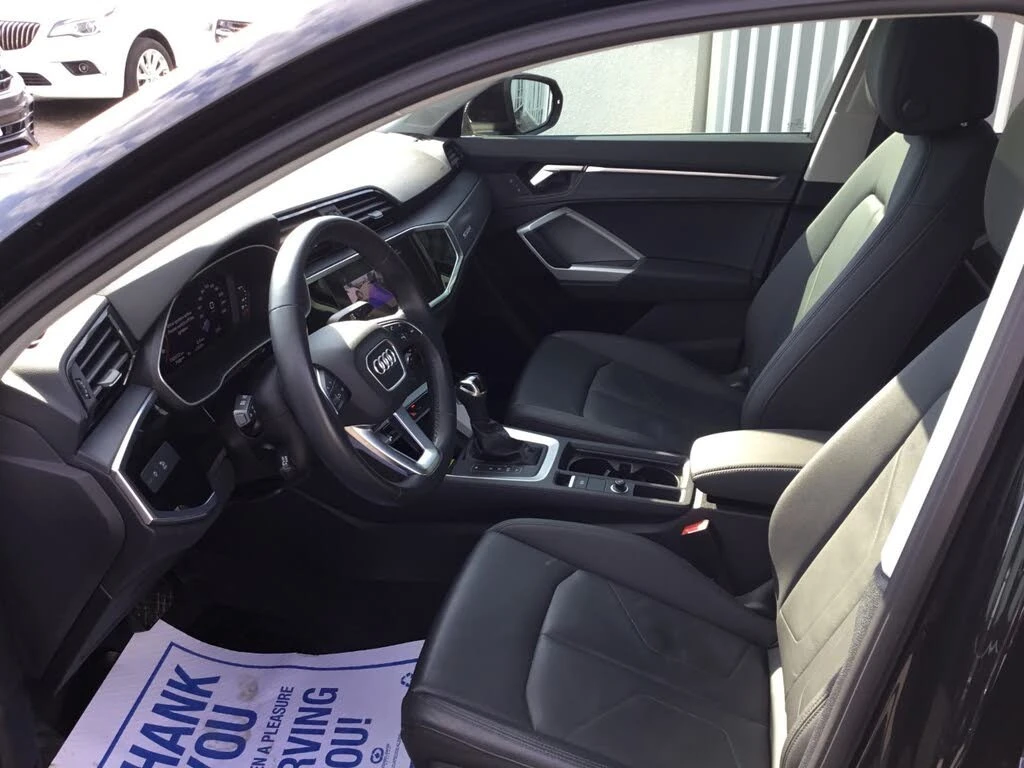 Audi Q3 * QUATTRO * PANO * Автокредит * (Цена до България), снимка 14 - Автомобили и джипове - 55626109