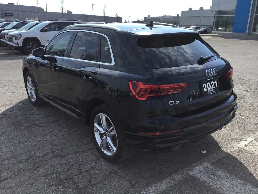 Audi Q3 * QUATTRO * PANO * Автокредит * (Цена до България), снимка 6 - Автомобили и джипове - 55626109