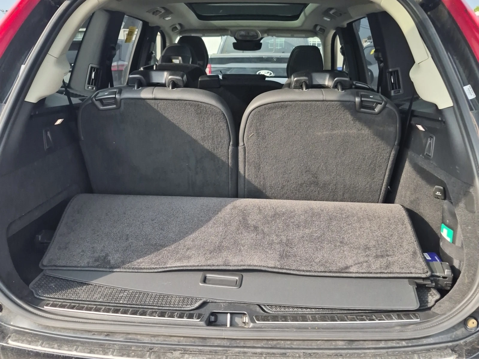 Volvo Xc90  PLUS BRIGHT THEME / 360 / DISTRONIC / CARFAX , снимка 15 - Автомобили и джипове - 55920065