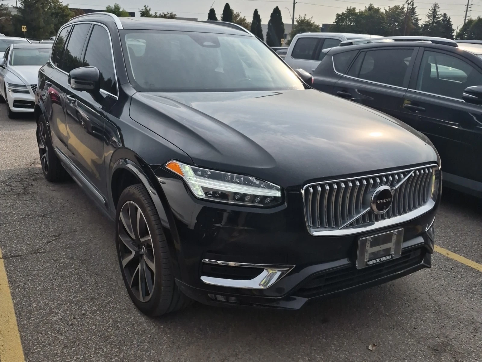 Volvo Xc90  PLUS BRIGHT THEME / 360 / DISTRONIC / CARFAX , снимка 2 - Автомобили и джипове - 55920065