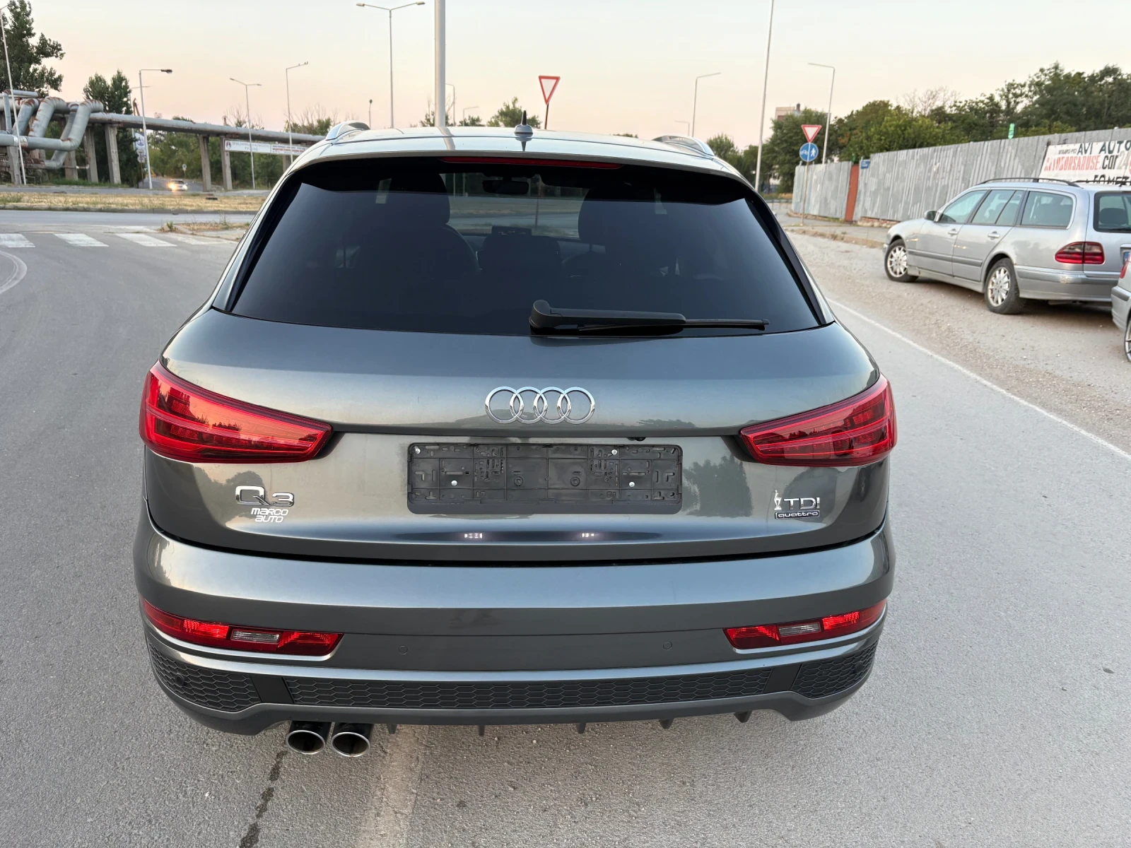 Audi Q3 2017 face, S line 2.0tdi 150 Quattro, S tronic, снимка 3 - Автомобили и джипове - 55931844