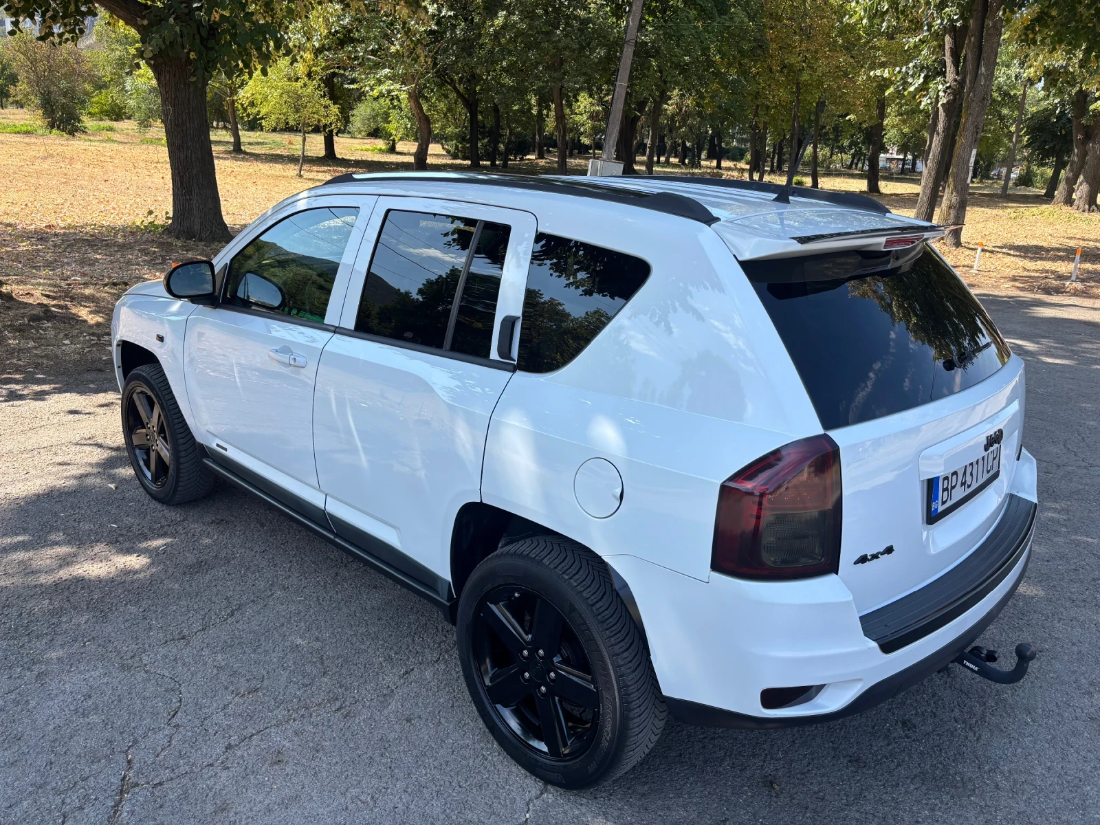 Jeep Compass, снимка 4 - Автомобили и джипове - 55992767