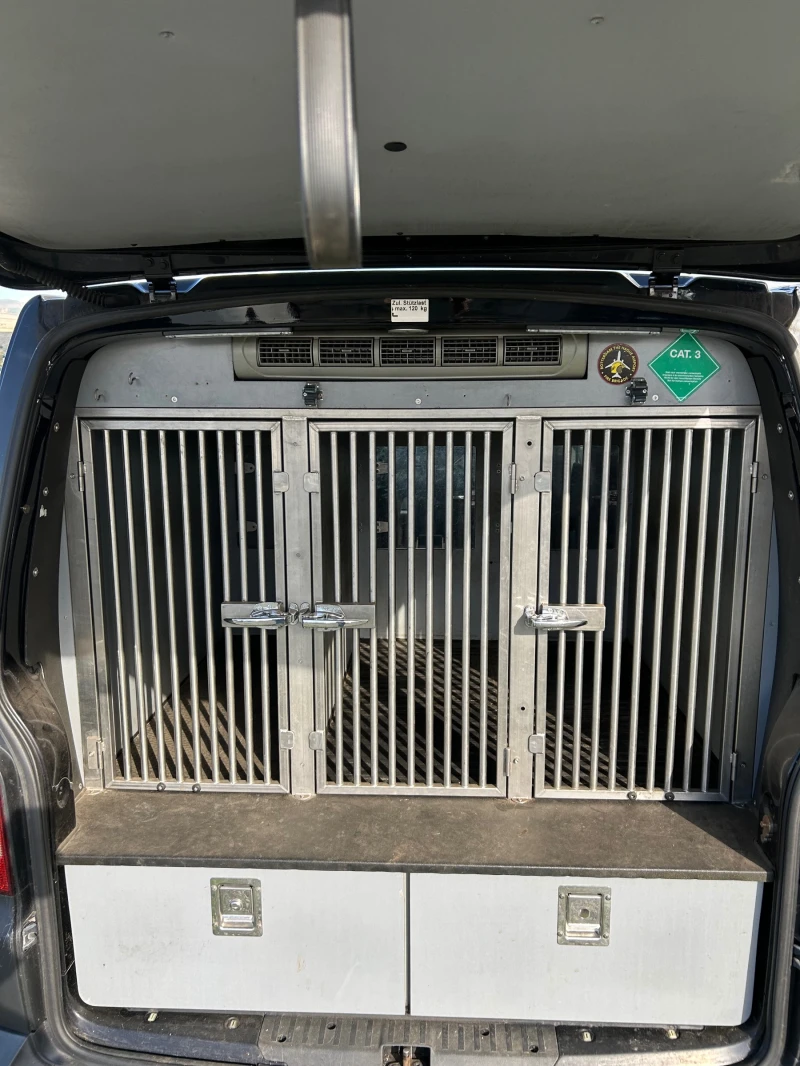 VW Transporter 2.0TDI/automatic, снимка 8 - Бусове и автобуси - 52168334