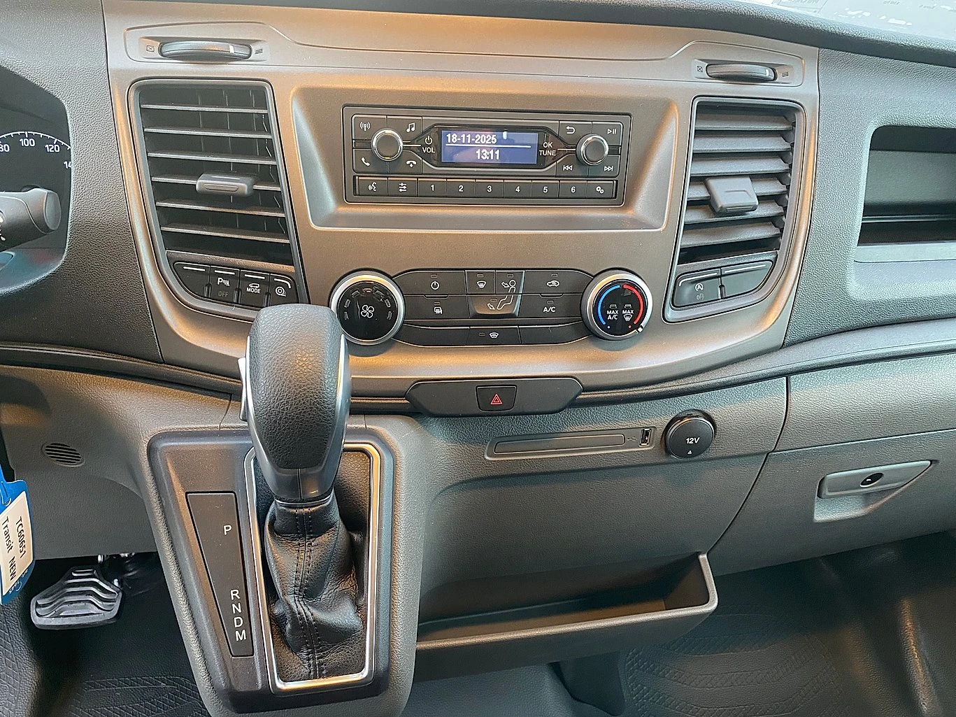 Ford Transit 130.35 L2H2 НОВ, снимка 15 - Бусове и автобуси - 53748484