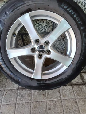 Гуми с джанти Hankook 225/65R17, снимка 2 - Гуми и джанти - 48642470