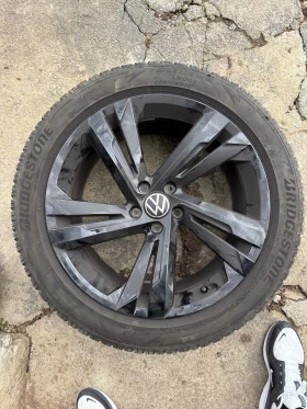 ����� �� �������� �� ���� � ������ 255/45R19