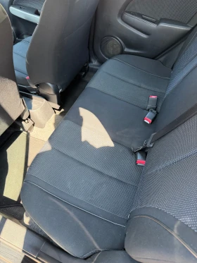 Mazda 2 1.3, снимка 7
