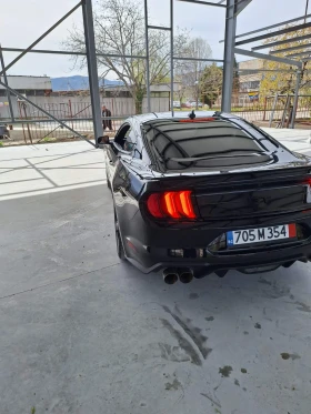 Ford Mustang GT5.0 | Mobile.bg    2