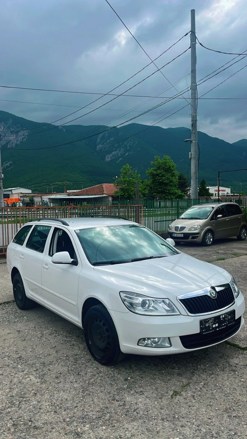 Skoda Octavia, снимка 2 - Автомобили и джипове - 45416771